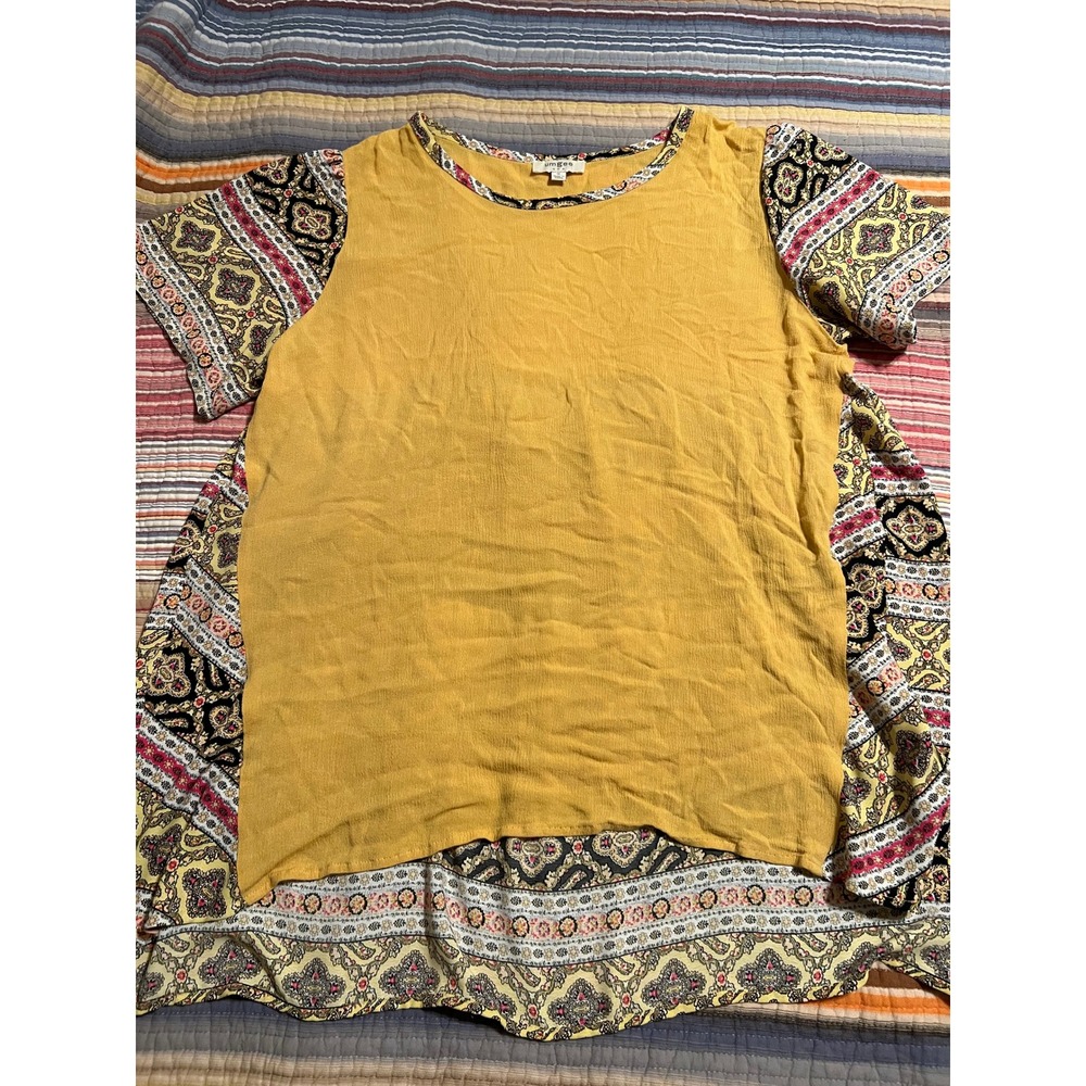 Umgee Mustard Yellow Paisley-Trim Short Sleeve Tunic